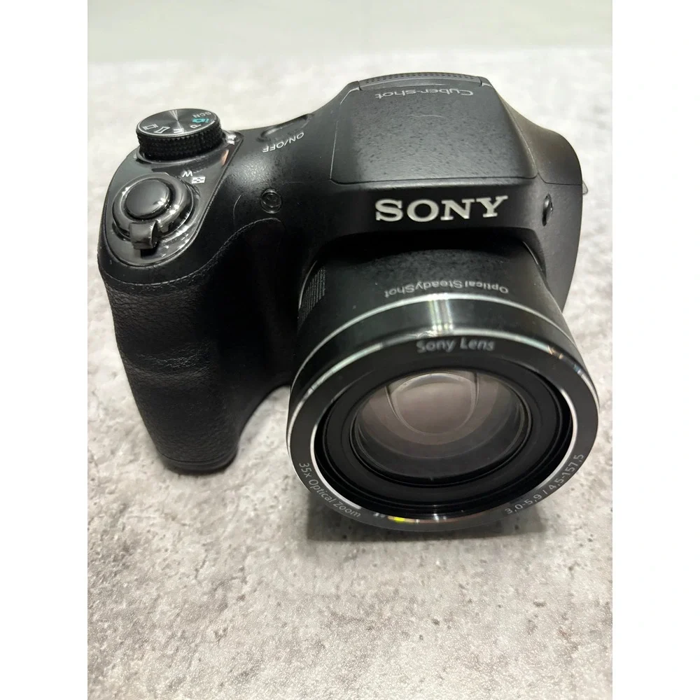 Sony Cyber-shot DSC-H300 20.1MP Digital Camera 35x Optical Zoom Black Bundle